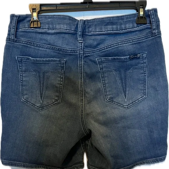 Seven7 denim short Size 10 - Picture 2 of 3
